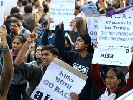 દિલ્હીમાં નરેન્દ્ર મોદીનો વિરોધ દિલ્હીમાં નરેન્દ્ર મોદીનો વિરોધ