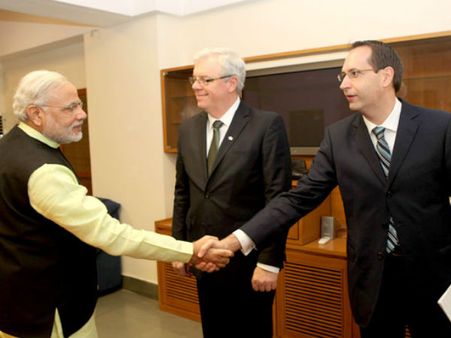 સ્ટેટ ટ્રેડ મિશનની મુખ્યમંત્રીની સાથે ફળદાયી સૌજ્ન્ય મુલાકાત સ્ટેટ ટ્રેડ મિશનની મુખ્યમંત્રીની સાથે ફળદાયી સૌજ્ન્ય મુલાકાત