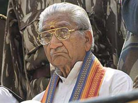 મોદી PM બને, એ જનતાનો અવાજ છે: સિંઘલ