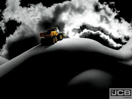 જેસીબીનું હોટ કેલેન્ડર