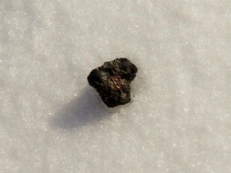 સોના કરતાં 40 ગણા મોંઘા ભાવે વેંચાઇ રહ્યાં છે ઉલ્કાપિંડ