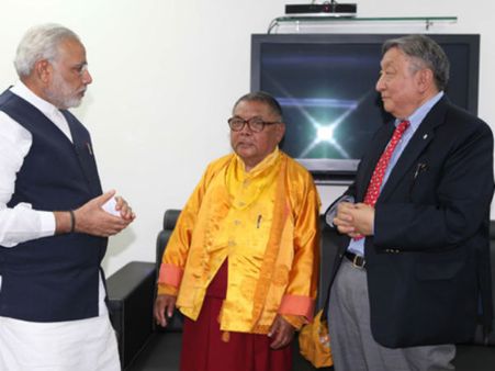 ગ્લોબલ બુધ્ધિષ્ઠ કોંગ્રેગ્રેશનના કન્વિનરે લીધી મોદીની મુલાકાત