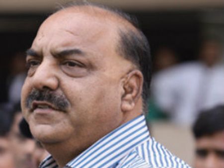 ઇશરત જહાં કેસ: એન્કાઉન્ટર સ્પેશિયાલિસ્ટ તરુણ બારોટની ધરપકડ