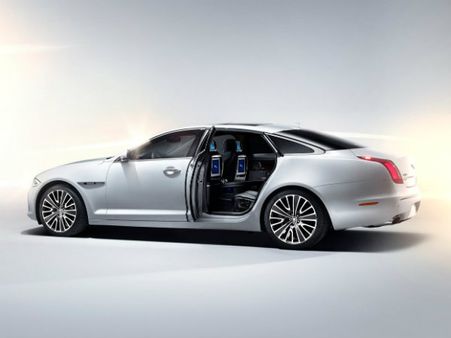 જગુઆરની સૌથી લગ્ઝરી કાર ભારતમાં લોન્ચ