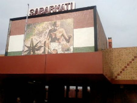 રેલમંત્રીએ રેલ બજેટમાં ગુજરાતને માત્ર 9 નવી ટ્રેન આપી