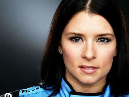 આ રેસરની અદાઓ જોઇને તમે રહી જશો દંગ