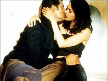 લિપલૉકમાં લીન બૉલીવુડ કપલ્સ