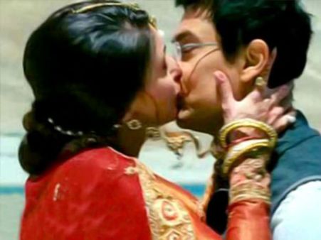 લિપલૉકમાં લીન બૉલીવુડ કપલ્સ