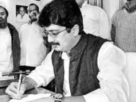 રઘુ પ્રતાપ સિંહ ઉર્ફે રાજા ભૈયા