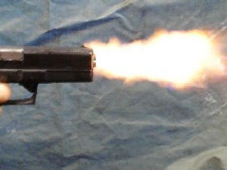 મોતને માતઃ 16 ગોળી લાગ્યા પછી પણ રહ્યો જીવીત