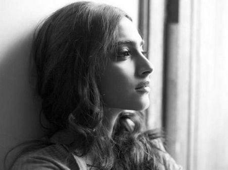 ફિલ્મી ભાગમભાગનો ભાગ નથી હૂં : સોનમ કપૂર