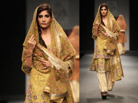 Pics : વિલ્સ લાઇફસ્ટાઇલ ઇન્ડિયા ફેશન વીક