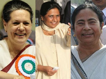 'દેશના રાજકારણમાં સ્ત્રીઓએ તાણી નવી લીટી'