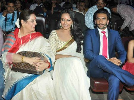 તસવીરોમાં લુટેરાનો ફર્સ્ટ લુક તસવીરોમાં લુટેરાનો ફર્સ્ટ લુક