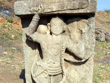 અલૌકિકતાની મૂરત પણ છે ગુજરાતનું આ ગામ અલૌકિકતાની મૂરત પણ છે ગુજરાતનું આ ગામ