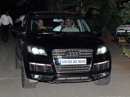  'ખલનાયક' સંજૂબાબાનું કાર કલેક્શન