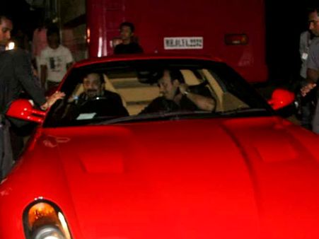  'ખલનાયક' સંજૂબાબાનું કાર કલેક્શન