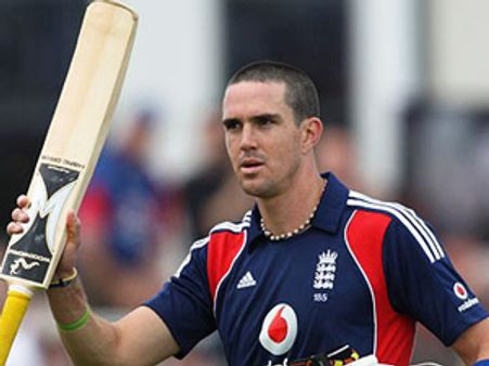 ઘુંટણની ઇજાના કારણે IPL-6માંથી પીટરસન બહાર