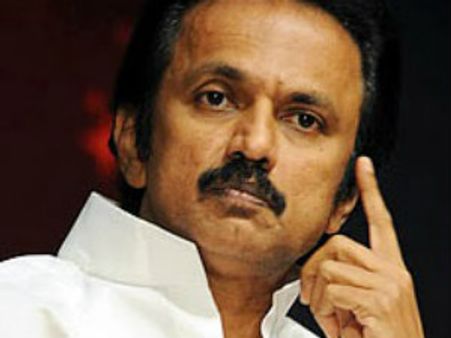 કરૂણાનિધીના પુત્ર સ્ટાલિનના ઘરે CBIના દરોડા