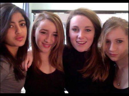 નવ્યાનું બચ્ચન કનેક્શન