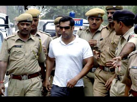 Pics : તો સલમાન, સૈફ, શાઇની, મોનિકાનું શું?