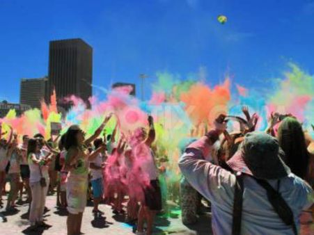 જાણો : વિવિધ દેશોમાં હોળીની ઉજવણીની રીતો જાણો : વિવિધ દેશોમાં હોળીની ઉજવણીની રીતો