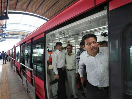 ફર્સ્ટ લૂક : મુંબઇના વડાલામાં મોનોરેલ સ્ટેશન