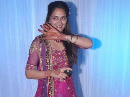 અહાના દેઓલ