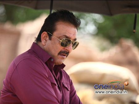 ચહેરા ઉપરથી ગાયબ પોલીસગિરી