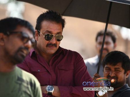 ચહેરા ઉપરથી ગાયબ પોલીસગિરી