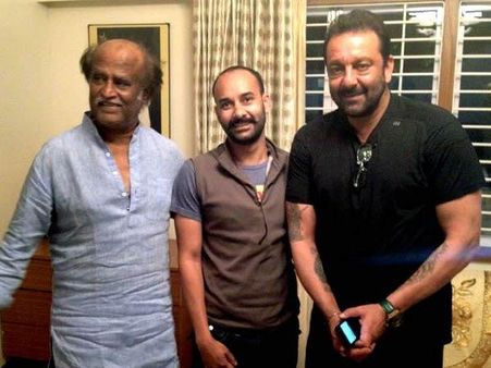 ચહેરા ઉપરથી ગાયબ પોલીસગિરી