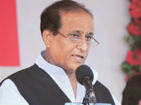 પ્રધાનમંત્રી બનવા માટે તો હું પણ તૈયાર છું: આઝમ ખાન