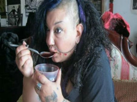 The Vampire Lady: લોહીની તરસી છે આ મહિલા..!