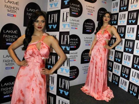 બૉલીવુડ હસીનાઓએ પાથર્યાં જલવા