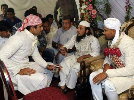 યુસુફની 'પઠાણી' રિસેપ્શન પાર્ટીમાં હસ્તીઓનો જમાવડો