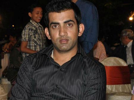 યુસુફની 'પઠાણી' રિસેપ્શન પાર્ટીમાં હસ્તીઓનો જમાવડો