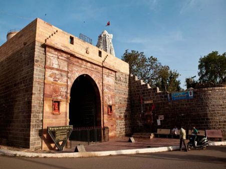 ગુજરાત આવવા મજબૂર કરી દે છે રાજ્યની આ ધરોહરો