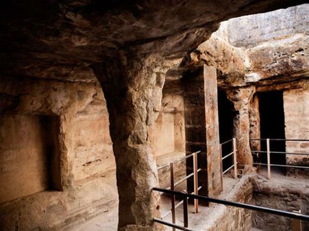 ગુજરાત આવવા મજબૂર કરી દે છે રાજ્યની આ ધરોહરો