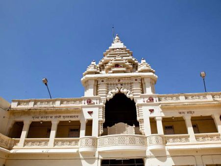 ગુજરાત આવવા મજબૂર કરી દે છે રાજ્યની આ ધરોહરો