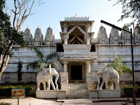 ગુજરાત આવવા મજબૂર કરી દે છે રાજ્યની આ ધરોહરો