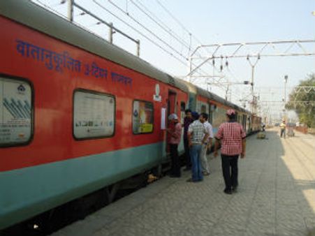 આજથી ટ્રેનમાં માણી શકાશે વાઇ ફાઇની મજા