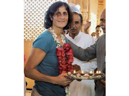 જુઓ : માદરે વતન ઝુલાસણ પહોંચ્યા અવકાશયાત્રી સુનિતા વિલિયમ્સ