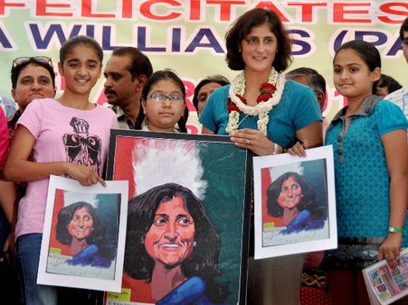 જુઓ : માદરે વતન ઝુલાસણ પહોંચ્યા અવકાશયાત્રી સુનિતા વિલિયમ્સ