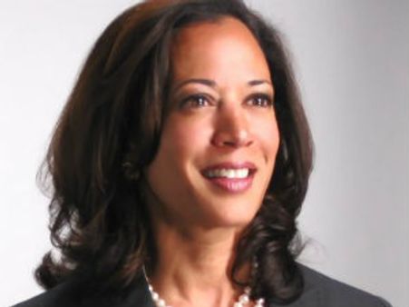 ઓબામાની નજરે કમલા હેરિસ સૌથી સુંદર એટર્ની જનરલ