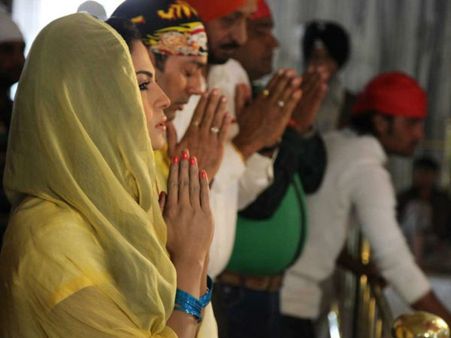 Pics : અજમેર શરીફ બાદ વીણા મલિક પહોંચ્યાં ગુરુદ્વારા