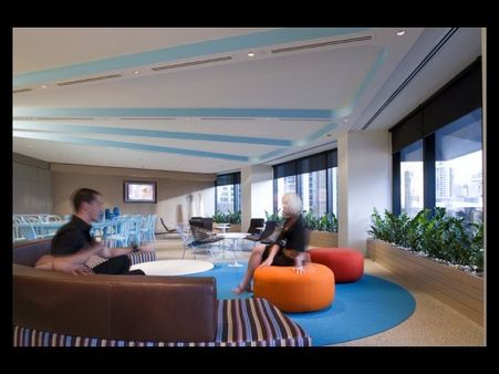 વિશ્વની સૌથી મોટી ઓડિટ કંપનીની તસવીરી ઝલક