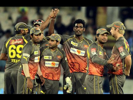 IPL-6: હૈદરાબાદે સુપર ઓવરમાં બેંગલોરને આપી માત