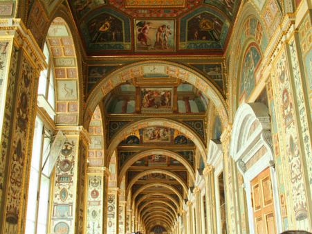 Pictures of world famous The Hermitage Musium of Russia