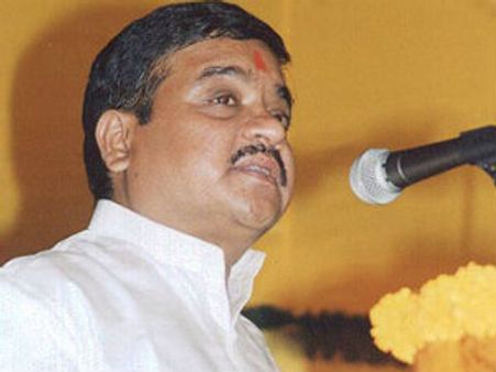 ભડકાઉ ભાષણ: મહારાષ્ટ્રના ગૃહમંત્રી વિરૂદ્ધ કેસ દાખલ