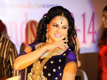 રૅમ્પ ઉપર વીણાનું વૉકિંગ